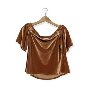 Sun & Shadow Burnt Sugar Velvet Off Shoulder Top